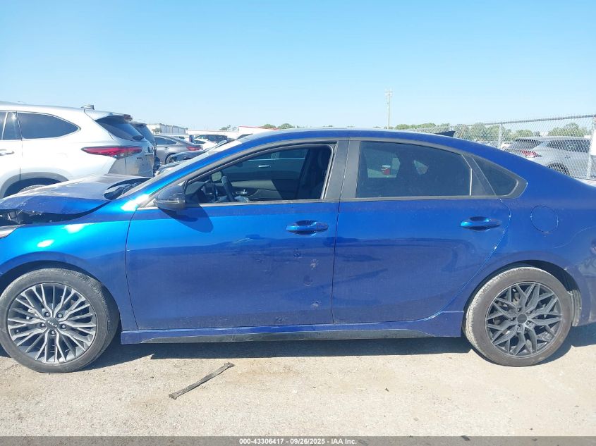 2024 Kia Forte Gt-Line VIN: 3KPF54AD9RE811529 Lot: 43306417