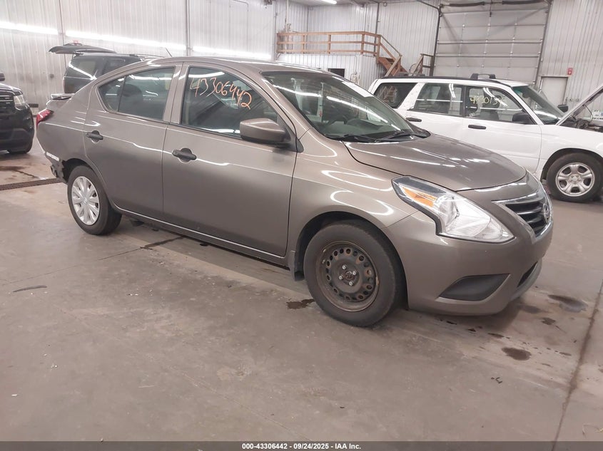 2016 NISSAN VERSA 1.6 S+ - 3N1CN7AP7GL859492