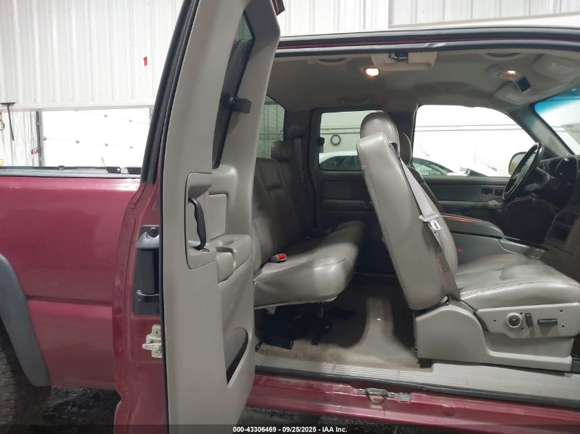 2004 Chevrolet Silverado 1500 Z71 VIN: 2GCEK19T241235111 Lot: 43306469