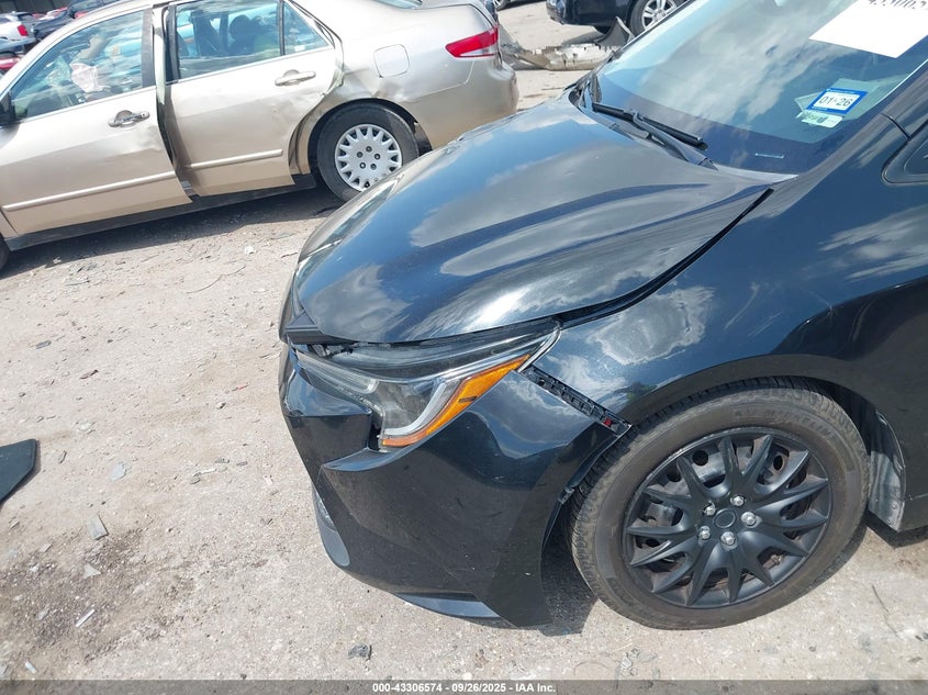 2020 TOYOTA COROLLA LE - 5YFEPRAE2LP110624
