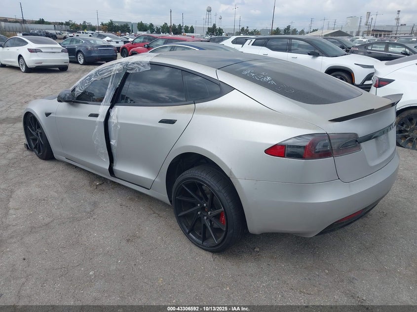 Vin: 5yjsa1e1xhf231188, lot: 43801212, tesla model s 60/75 20173