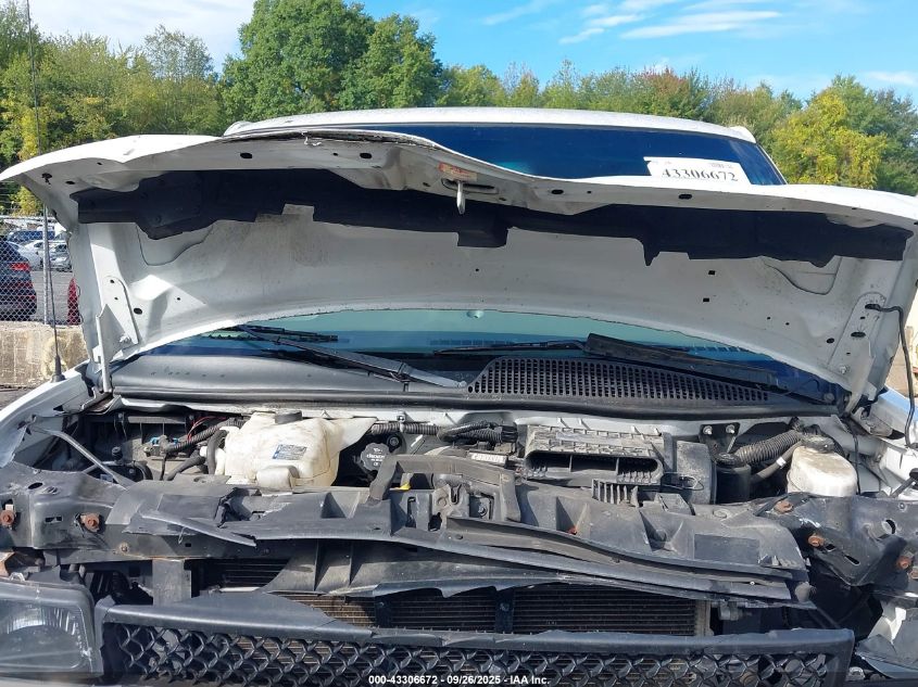 2018 Chevrolet Express 2500 Work Van VIN: 1GCWGAFGXJ1906135 Lot: 43306672