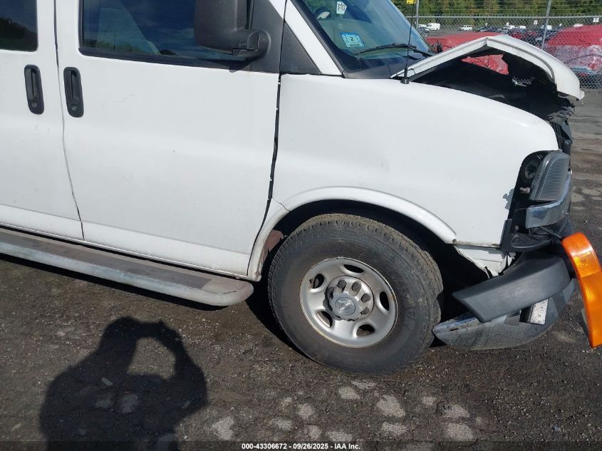 2018 Chevrolet Express 2500 Work Van VIN: 1GCWGAFGXJ1906135 Lot: 43306672