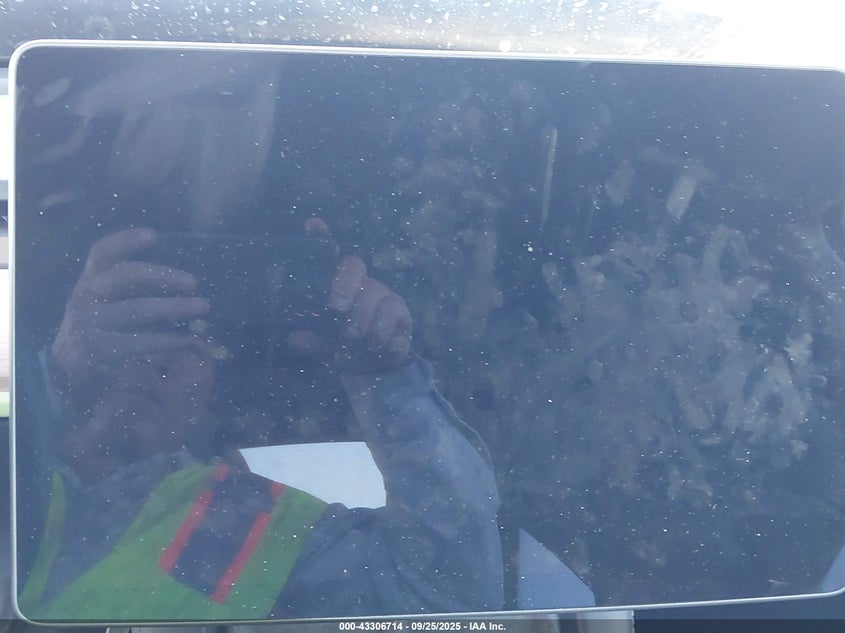 2023 Tesla Model Y Rwd VIN: 7SAYGDED3PF944424 Lot: 43306714