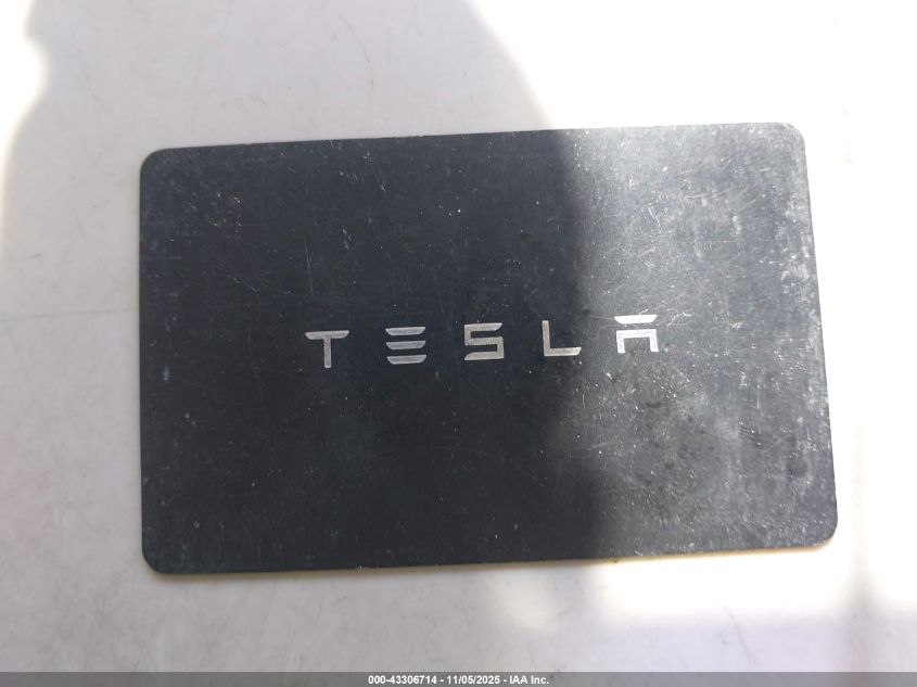 2023 Tesla Model Y Rwd VIN: 7SAYGDED3PF944424 Lot: 43306714