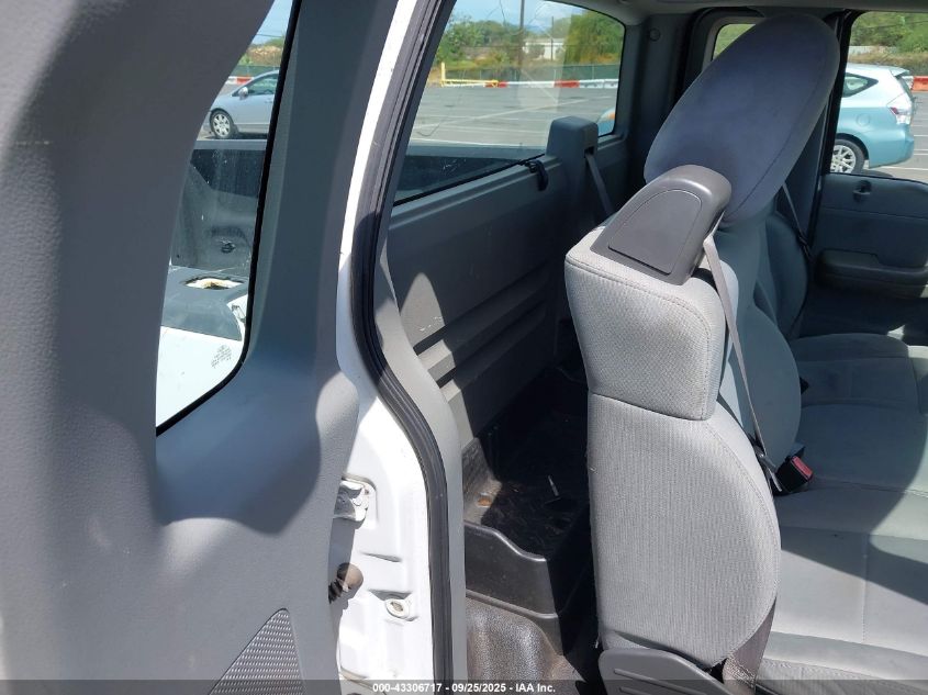 2007 Ford F-150 Stx/Xl/Xlt VIN: 1FTRF12207KC39220 Lot: 43306717