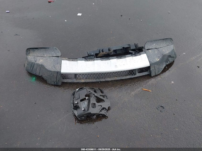 2012 Jeep Grand Cherokee Laredo VIN: 1C4RJFAT0CC329283 Lot: 43306811