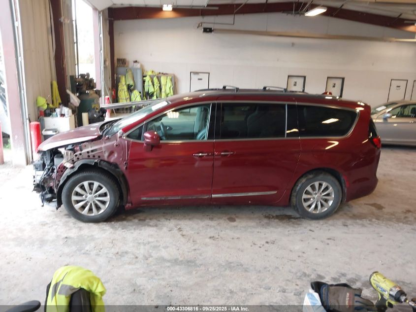 2018 Chrysler Pacifica Touring L VIN: 2C4RC1BG6JR258769 Lot: 43306816