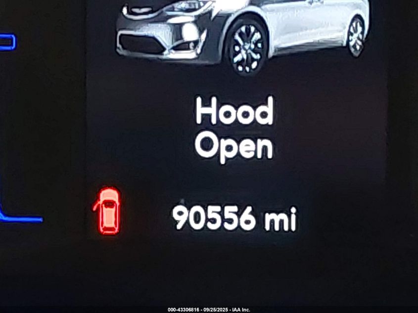 2018 Chrysler Pacifica Touring L VIN: 2C4RC1BG6JR258769 Lot: 43306816