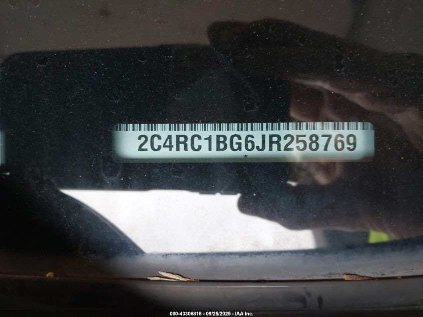 2018 Chrysler Pacifica Touring L VIN: 2C4RC1BG6JR258769 Lot: 43306816