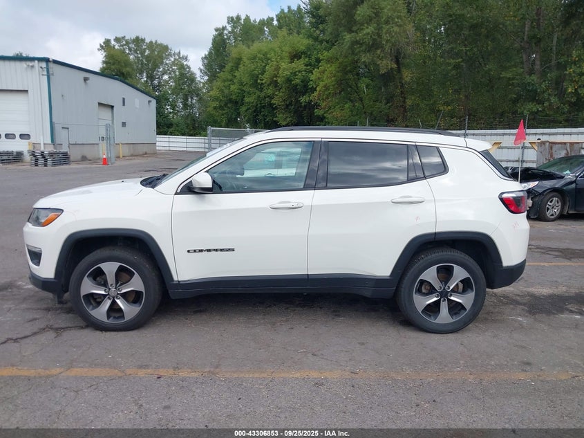 2018 Jeep Compass Latitude 4X4 VIN: 3C4NJDBB2JT136370 Lot: 43306853