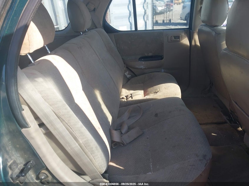 2001 Honda Passport Ex/Lx VIN: 4S6CK58WX14416650 Lot: 43306856