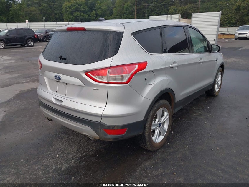 Vin: 1fmcu0g72fua24673, lot: 43801518, ford escape se 20154