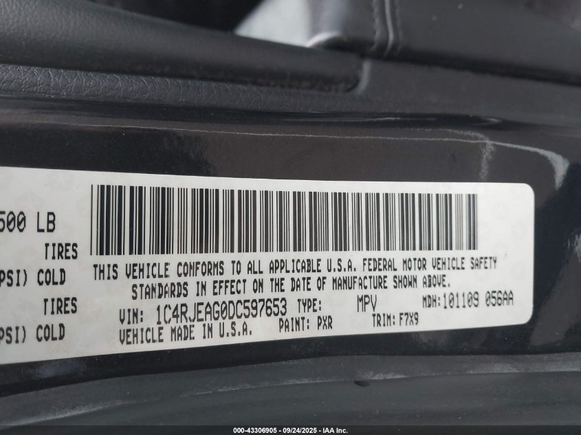 2013 Jeep Grand Cherokee Laredo VIN: 1C4RJEAG0DC597653 Lot: 43306905