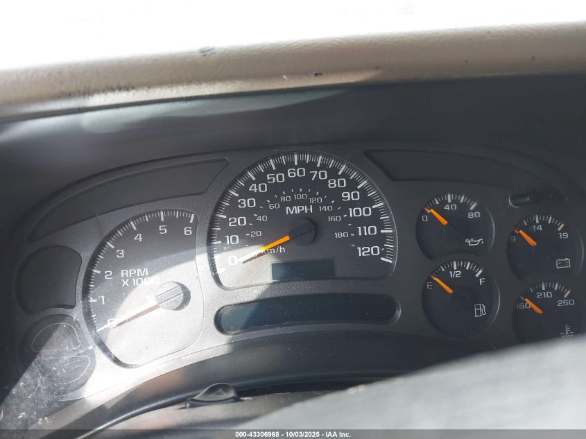 2003 Chevrolet Suburban 1500 Lt VIN: 1GNEC16Z63J153836 Lot: 43306968