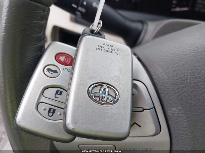 2009 Toyota Camry Hybrid VIN: JTNBB46K993052043 Lot: 43307054