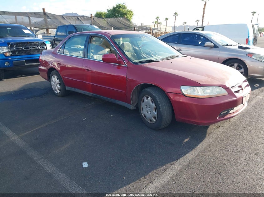2000 Honda Accord 2.3 Se red sedan gasoline JHMCG6698YC022323 photo #1