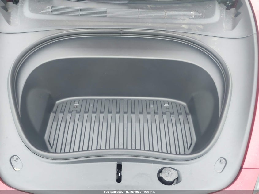 2024 Tesla Model 3 Performance All-Wheel Drive VIN: 5YJ3E1ET1RF882060 Lot: 43307097