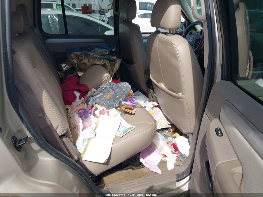 2004 Mercury Mountaineer VIN: 4M2DU86E34ZJ44757 Lot: 43307111