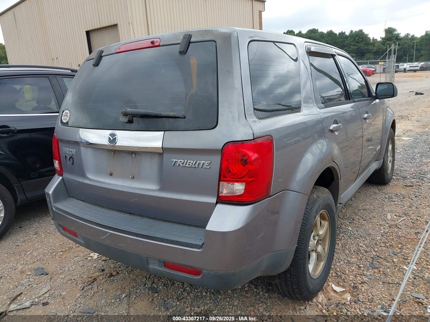 4F2CZ02ZX8KM00582 2008 MAZDA TRIBUTE photo no. 4