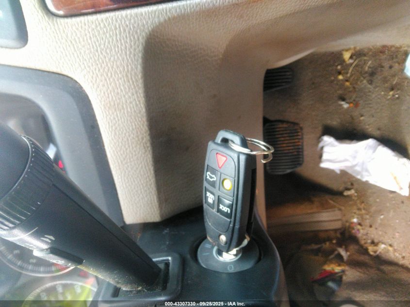 2005 Volvo Xc70 2.5T Awd VIN: YV1SZ592551198912 Lot: 43307330