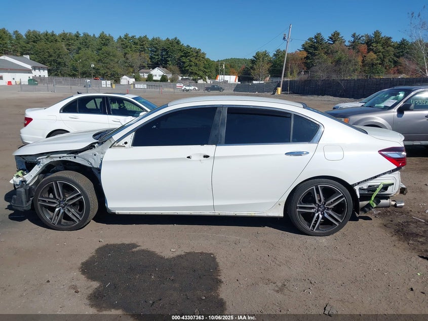 2017 Honda Accord Sport Se VIN: 1HGCR2F15HA079784 Lot: 43307363