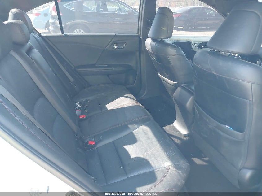 2017 Honda Accord Sport Se VIN: 1HGCR2F15HA079784 Lot: 43307363