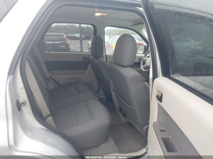 2009 Ford Escape Xlt VIN: 1FMCU93GX9KA82136 Lot: 43307390