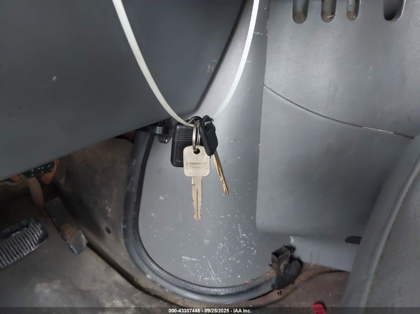 2003 Ford E-250 Commercial VIN: 1FTNE24293HA12569 Lot: 43307446