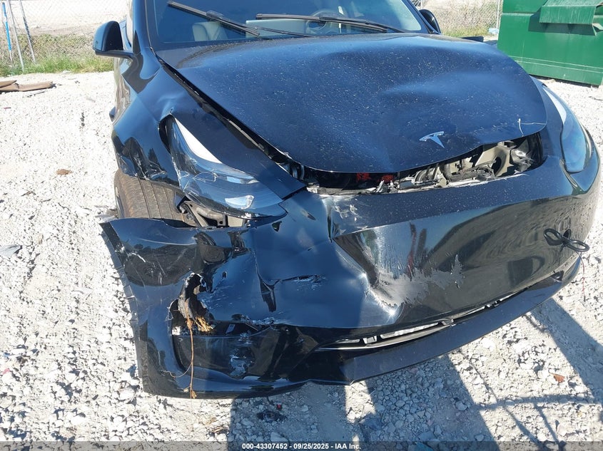 2023 Tesla Model Y Awd/Long Range Dual Motor All-Wheel Drive VIN: 7SAYGDEE1PA161365 Lot: 43307452