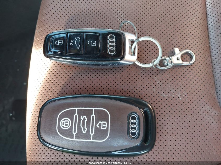 2013 Audi A4 2.0T Premium VIN: WAUEFAFL0DA163286 Lot: 43307538