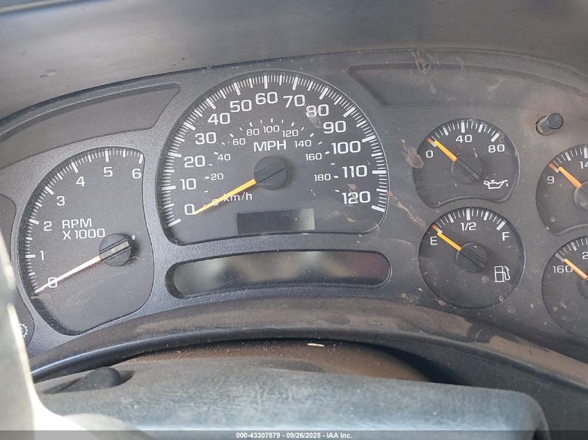 2005 Chevrolet Silverado 2500Hd Work Truck VIN: 1GCHC24U15E252823 Lot: 43307579