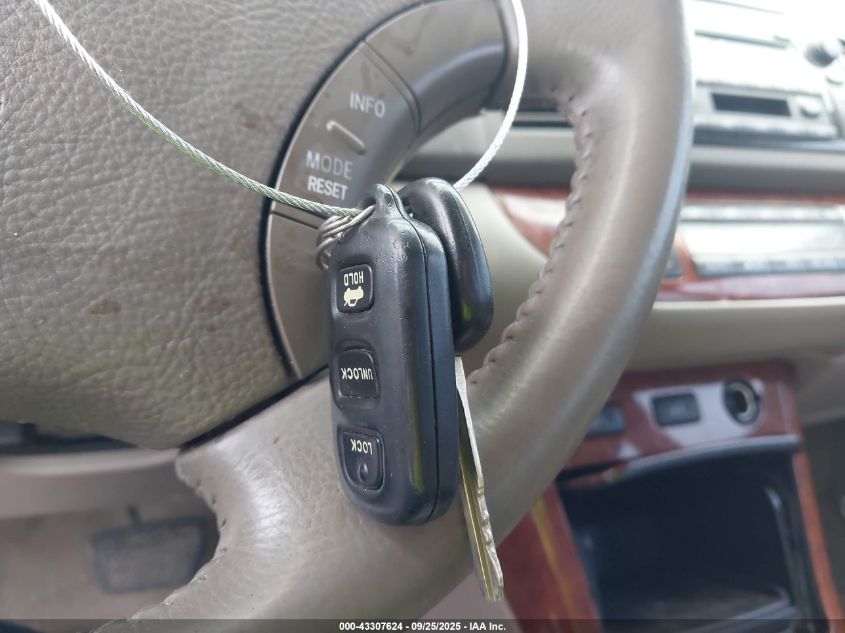 2005 Toyota Camry Xle V6 VIN: 4T1BF30K55U591061 Lot: 43307624