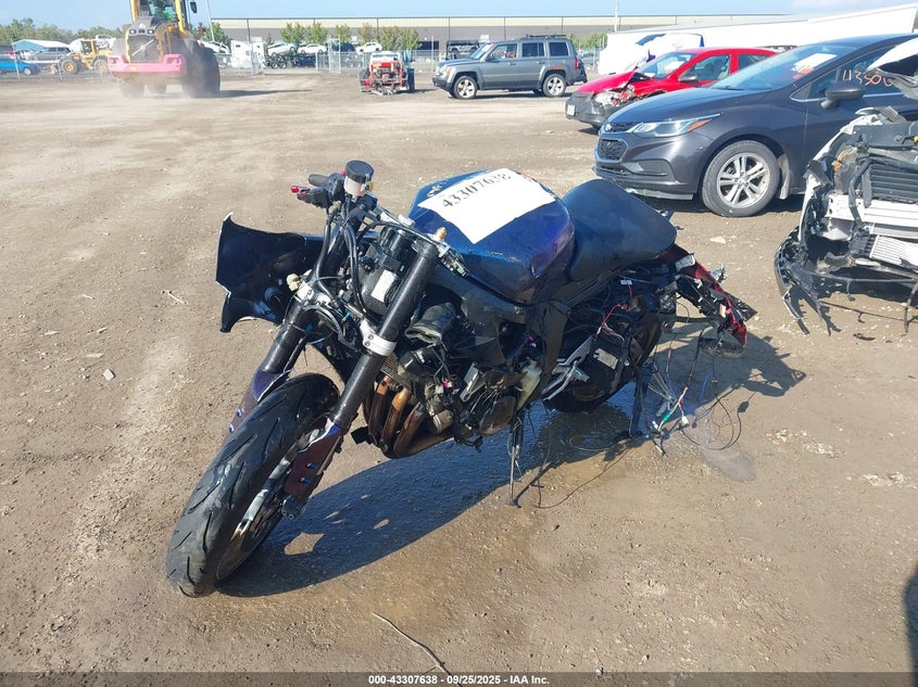 2005 YAMAHA YZFR6 L JYARJ06EX5A024195