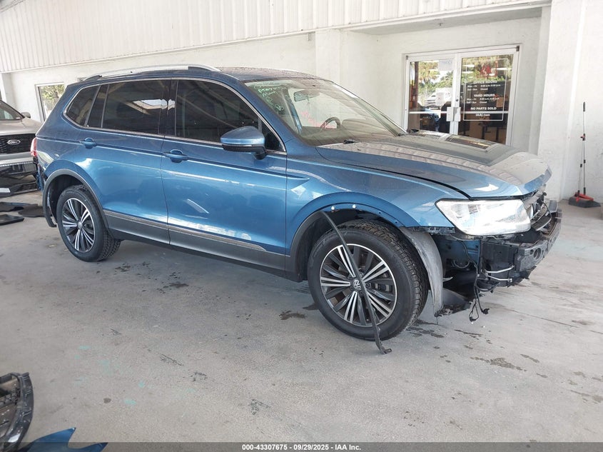 2018 VOLKSWAGEN TIGUAN 2.0T SE/2.0T SEL - 3VV3B7AX4JM109914