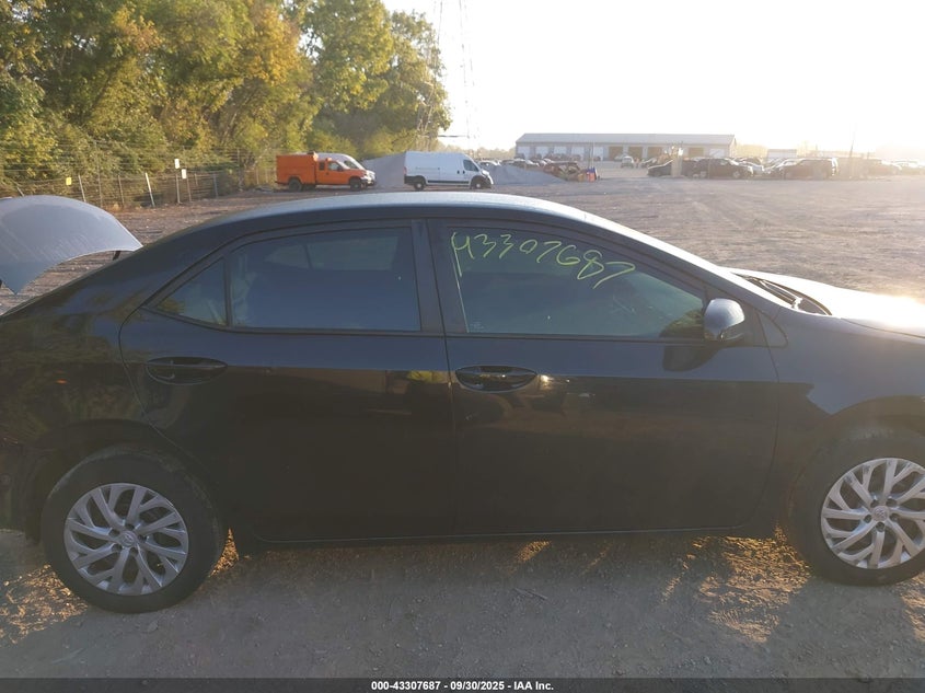 2019 TOYOTA COROLLA LE - 5YFBURHE7KP886490