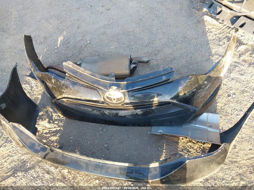 2019 TOYOTA COROLLA LE - 5YFBURHE7KP886490