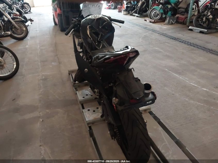 2025 Kawasaki Ex500 VIN: ML5EXGG1XSDA38353 Lot: 43307718