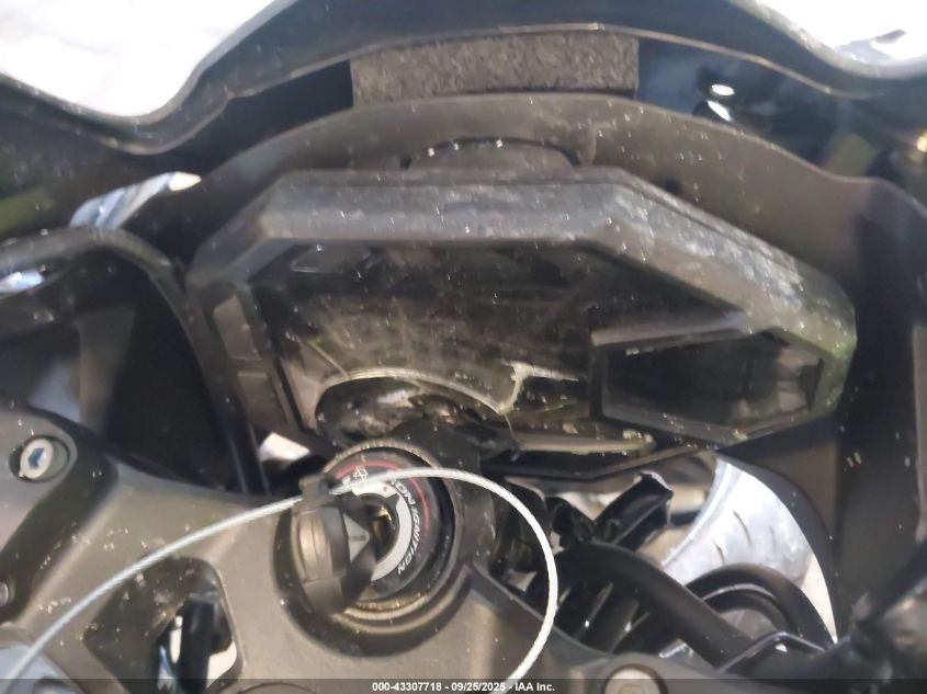 2025 Kawasaki Ex500 VIN: ML5EXGG1XSDA38353 Lot: 43307718