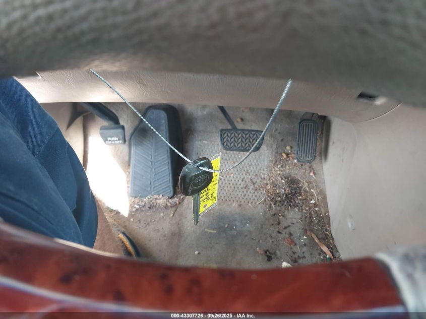 2005 Toyota Sienna Xle Limited VIN: 5TDZA22C55S348503 Lot: 43307726