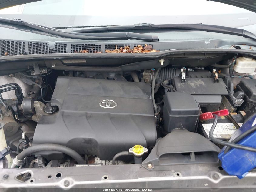 2013 Toyota Sienna Xle V6 8 Passenger VIN: 5TDYK3DC4DS352424 Lot: 43307776