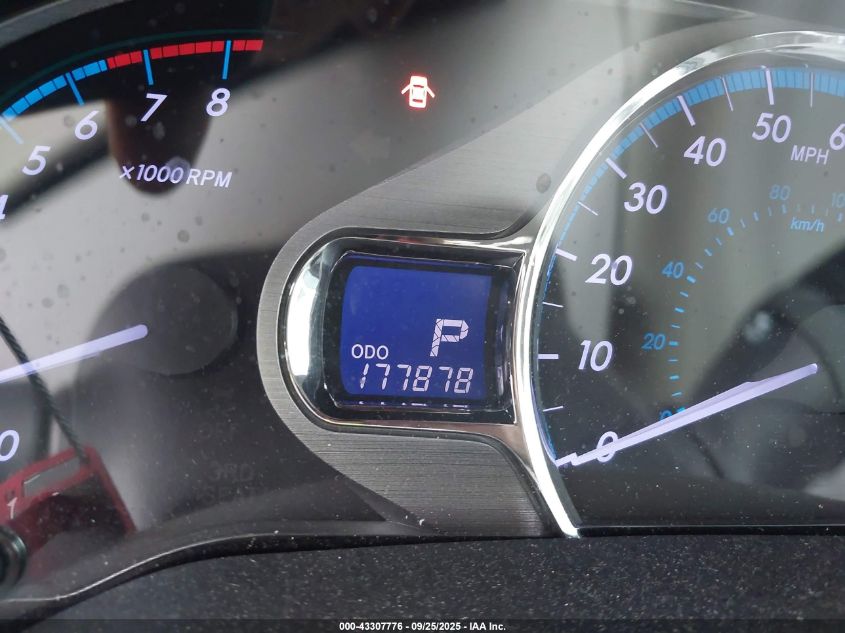 2013 Toyota Sienna Xle V6 8 Passenger VIN: 5TDYK3DC4DS352424 Lot: 43307776