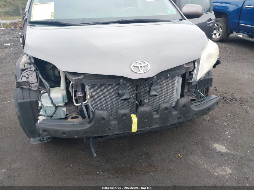 2013 Toyota Sienna Xle V6 8 Passenger VIN: 5TDYK3DC4DS352424 Lot: 43307776