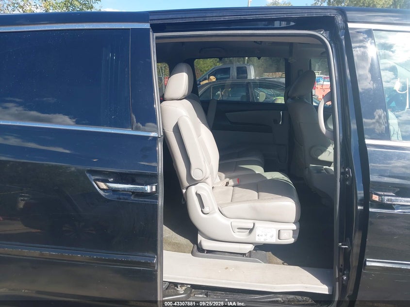 2014 HONDA ODYSSEY TOURING/TOURING ELITE - 5FNRL5H98EB096967