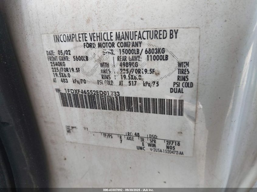 2002 Ford F-450 Xl/Xlt VIN: 1FDXF46S52ED01233 Lot: 43307892