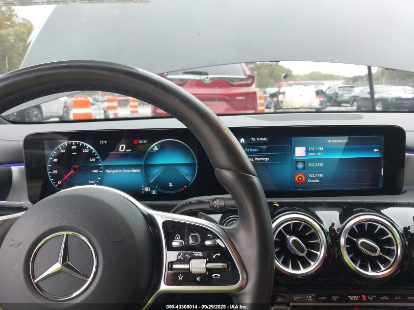 2021 Mercedes-Benz A 220 4Matic VIN: W1K3G4FB1MJ293177 Lot: 43308014