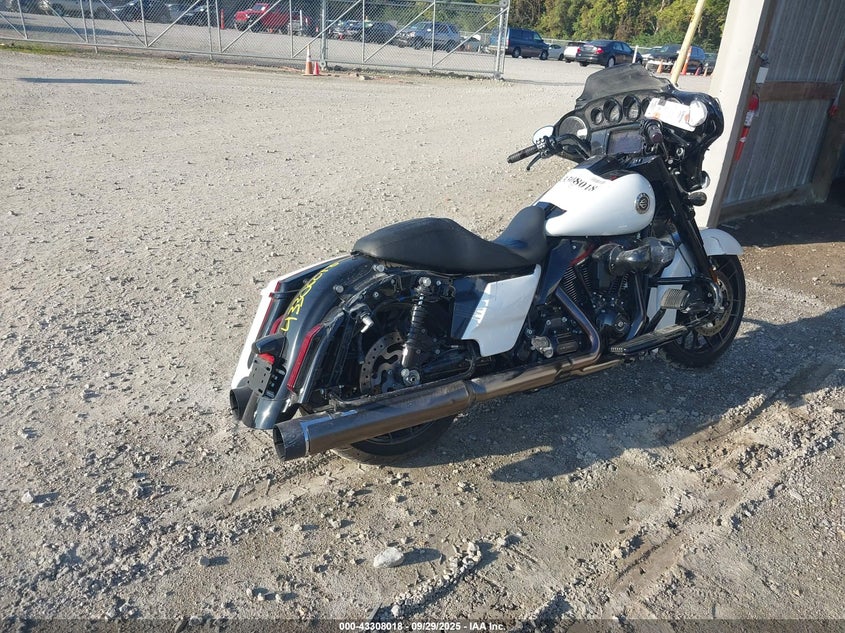 2021 HARLEY-DAVIDSON FLHXSE - 1HD1PXL14MB954997