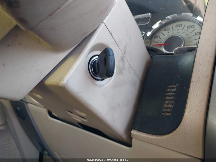 2007 Ford Expedition Eddie Bauer VIN: 1FMFU18527LA01000 Lot: 43308041