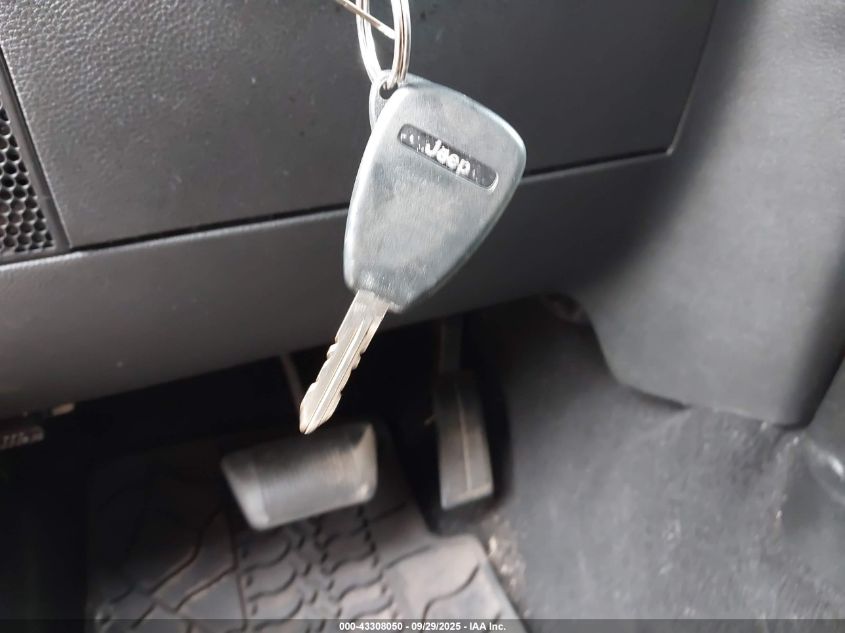 2013 Jeep Wrangler Unlimited Rubicon VIN: 1C4BJWFG8DL525051 Lot: 43308050