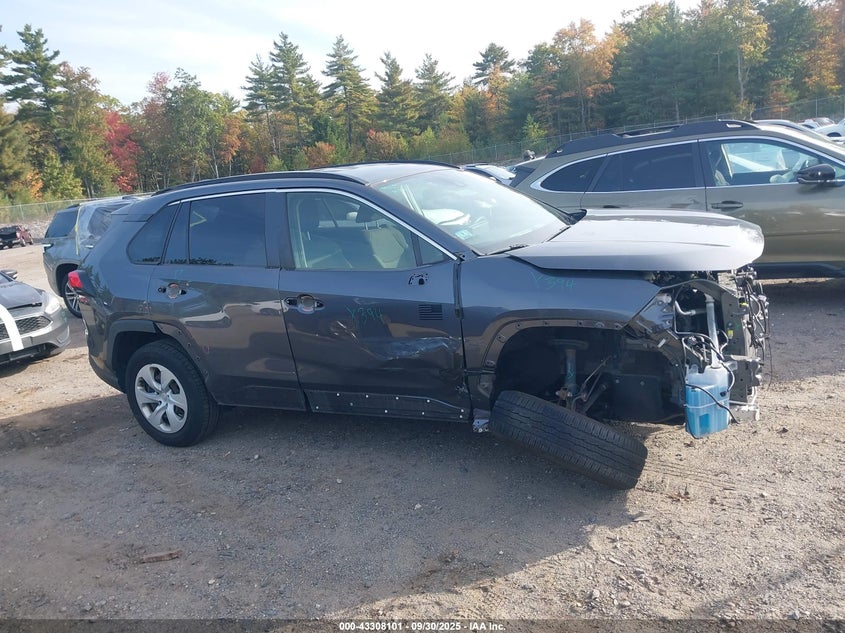 2019 TOYOTA RAV4 LE - JTMG1RFV6KD035656